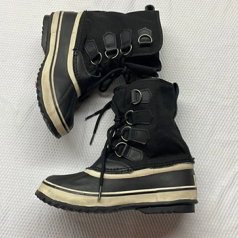 Sorel Waterproof Pel Faux Fur Weather Boots Size 5.5